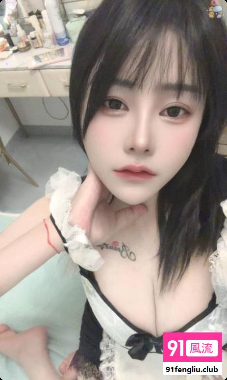 成寿寺性感大胸妹珊儿